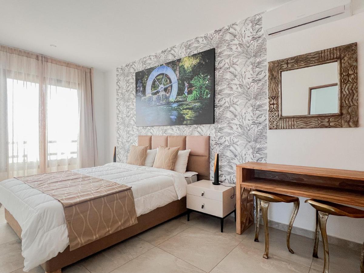 Residence Celestial - Premium 3 Bedrooms Villa With Volcanic Stone Pool Grand-Baie Eksteriør billede